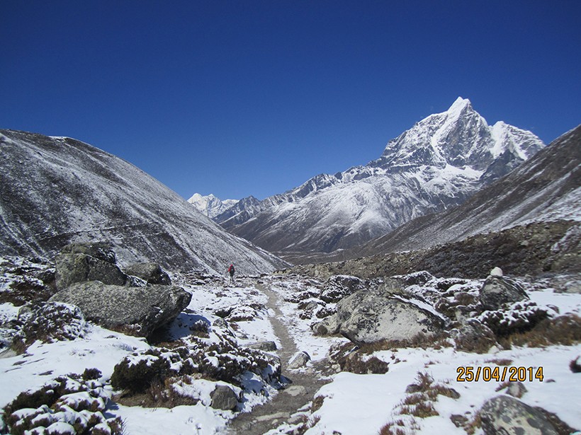 Chola Pass Trek